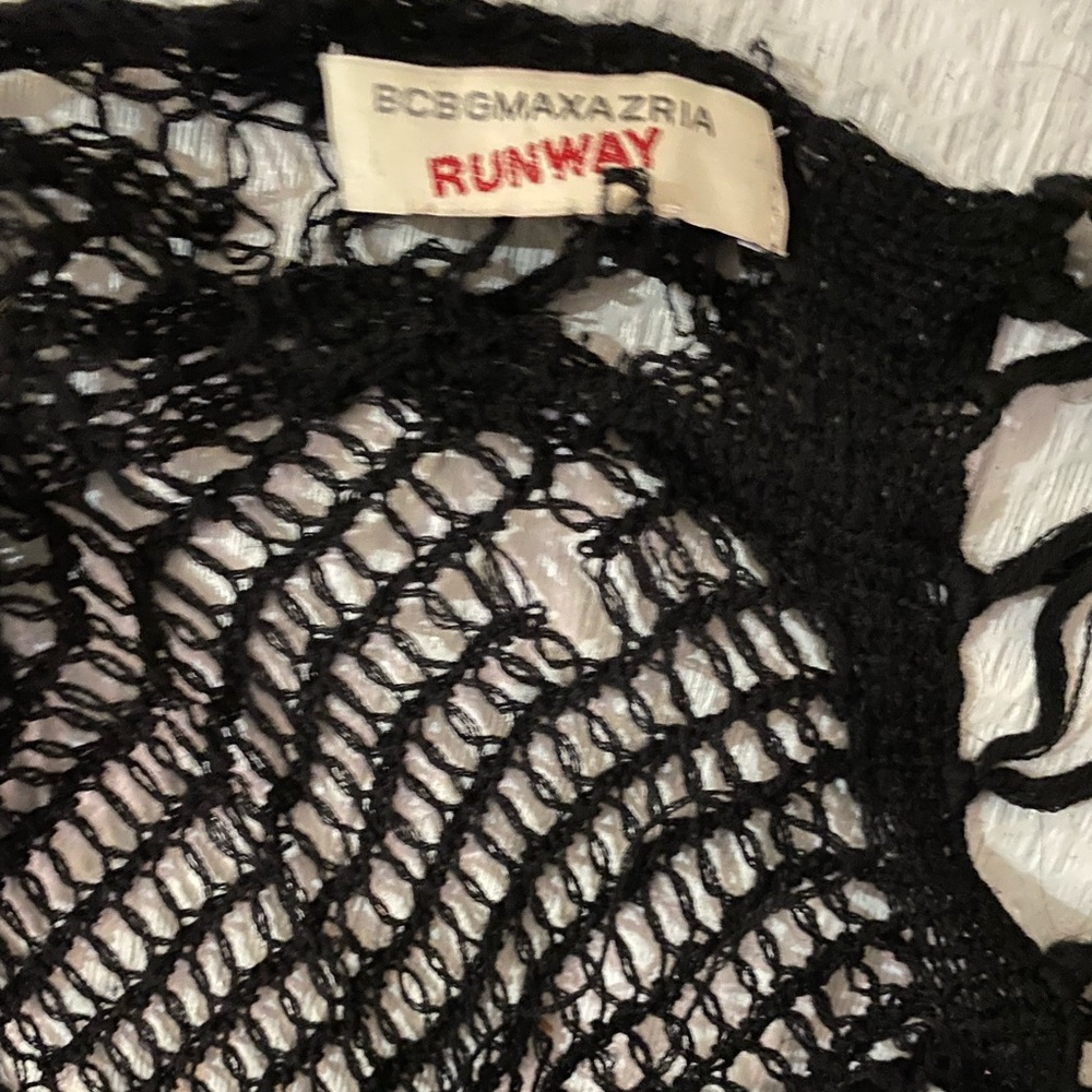 BCBGMAXAZRIA SCARF WORN RARE - Picture 3 of 4